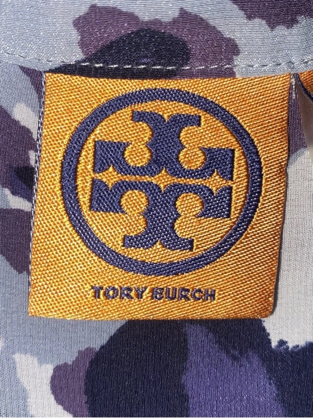 Tory Burch Womens Blouse Size 2 Blue Leopard Print Silk V Neck Tunic Shirt C1 - Picture 3 of 13